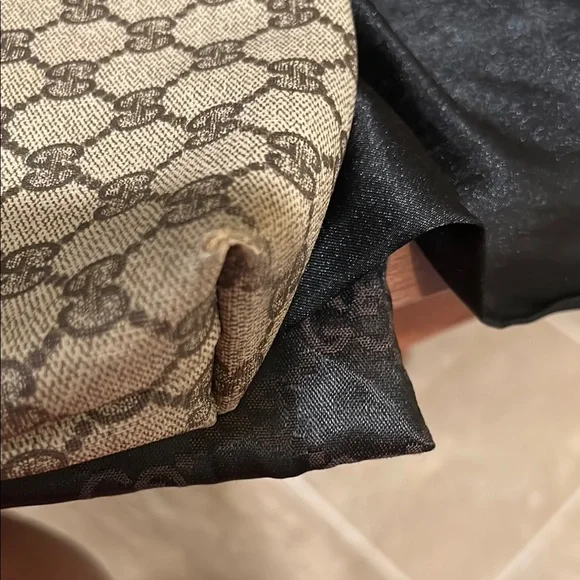 Gucci Monogram Tote Bag with Brown Accents - Picture 3 of 9